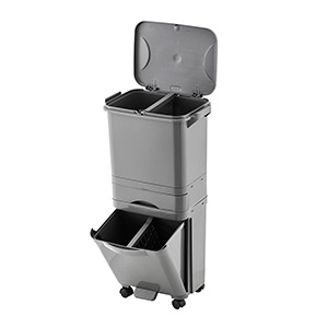 Pedal trash bin for different waste collection